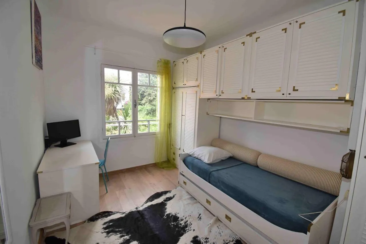 Dana Paradise House Nice 0*,  France